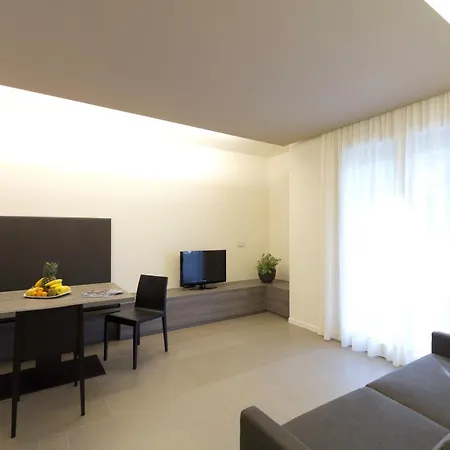 洛坎达拉卡泽拉酒店 4* 马拉内罗