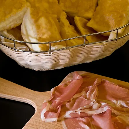 La Gazzella Отель Маранелло