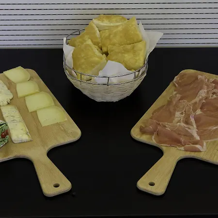 La Gazzella Отель Маранелло