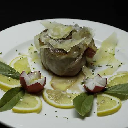 洛坎达拉卡泽拉酒店 马拉内罗