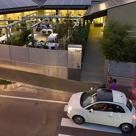 Отель La Gazzella 4*